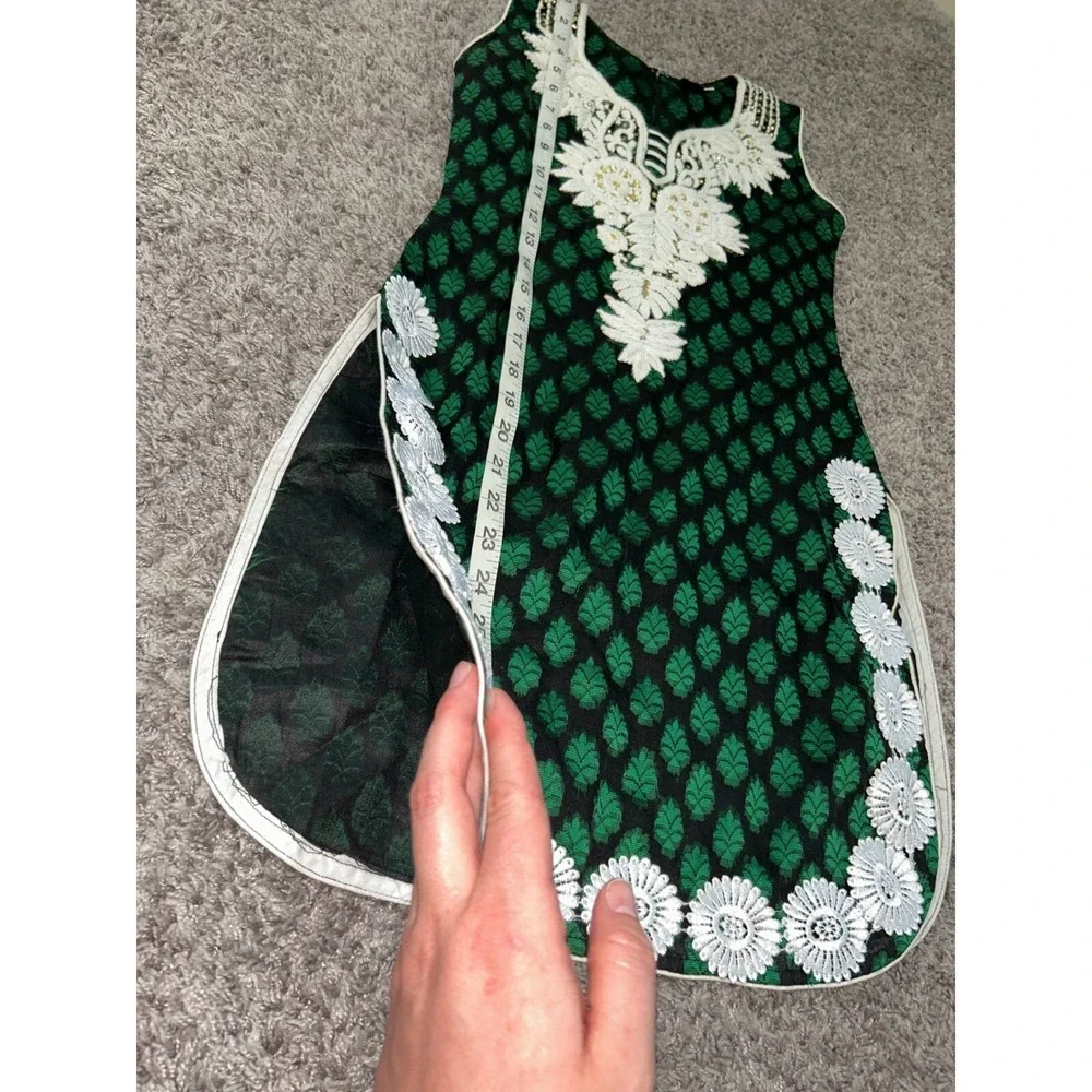 elegant embroidered